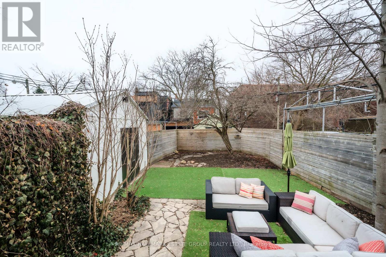 11 Austin Avenue, Toronto, Ontario  M4M 1V7 - Photo 45 - E12922872