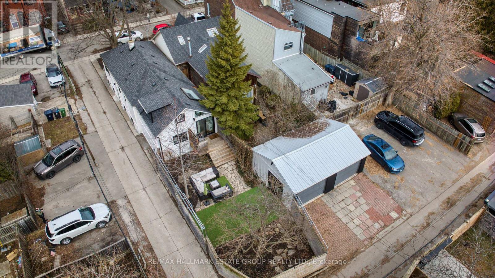 11 Austin Avenue, Toronto, Ontario  M4M 1V7 - Photo 48 - E12922872