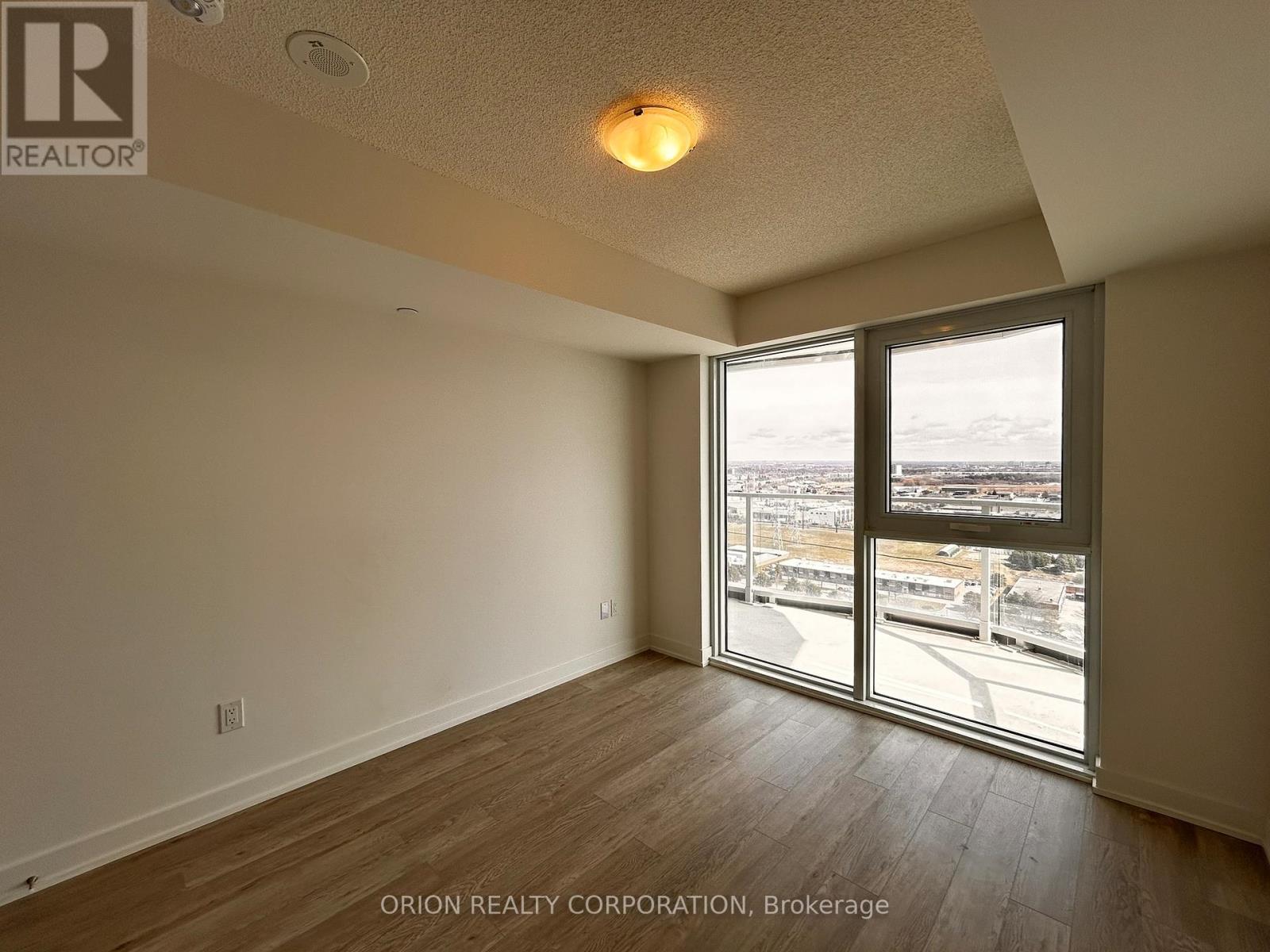 2404 - 1010 Sandy Beach Road, Pickering, Ontario L1W 0C7 - Photo 15 - E12922886