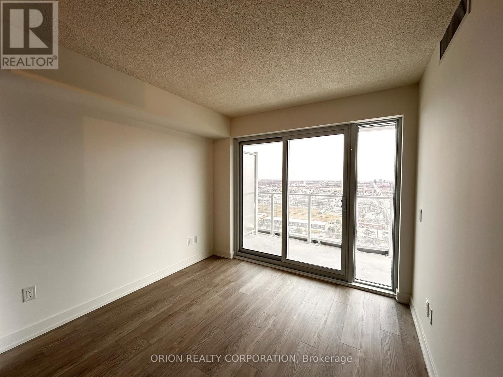 2404 - 1010 Sandy Beach Road, Pickering, Ontario L1W 0C7 - Photo 8 - E12922886