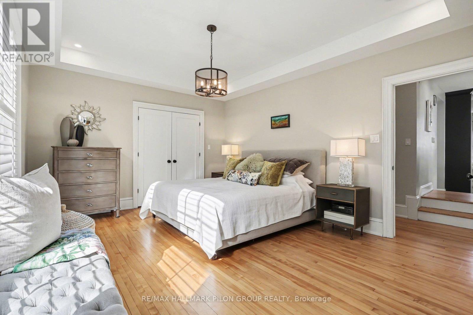 446 Highland Avenue, Ottawa, Ontario  K2A 2J6 - Photo 10 - X12922788