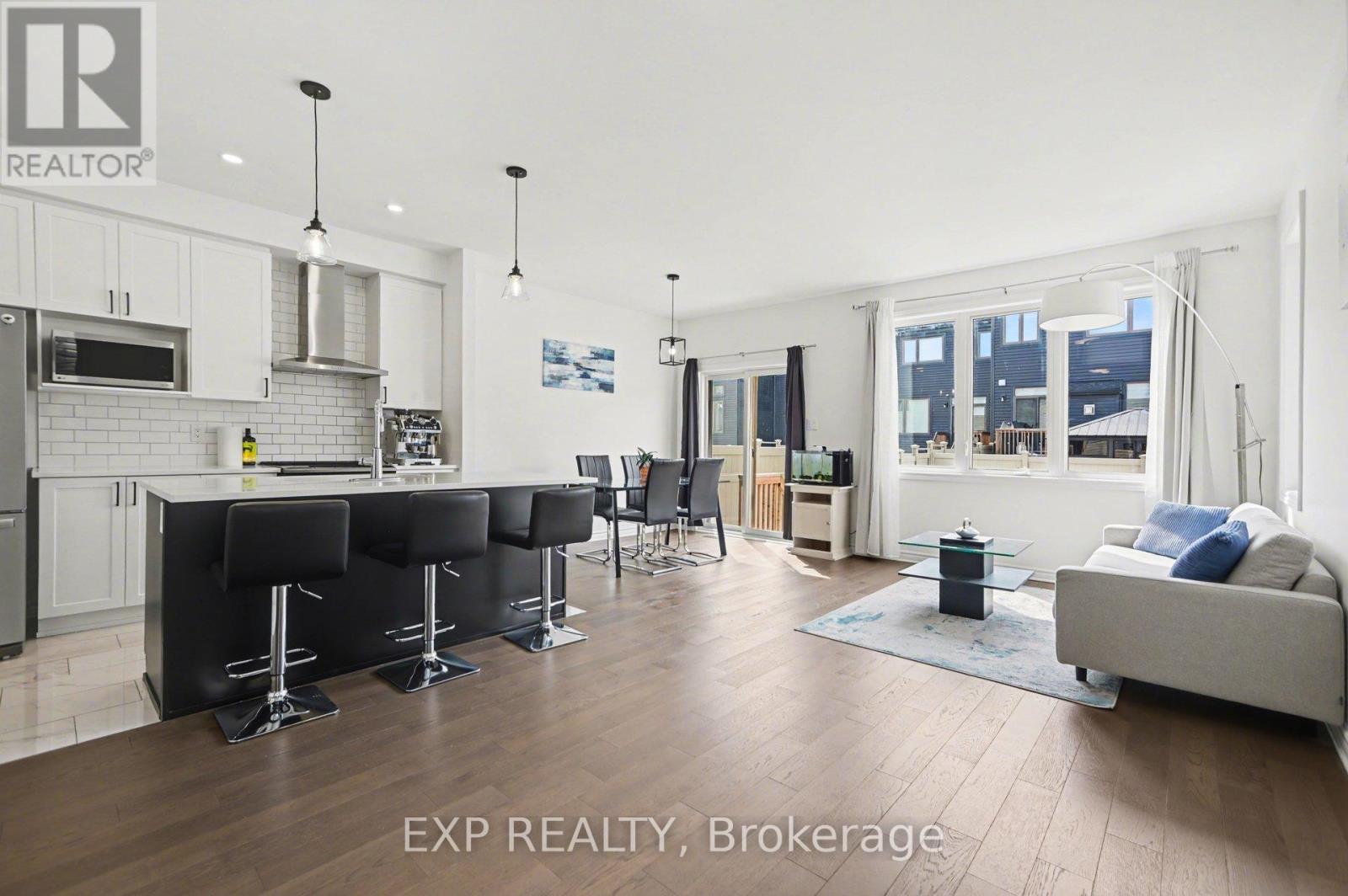 78 Rallidale Street, Ottawa, Ontario  K1X 0G7 - Photo 5 - X12922804