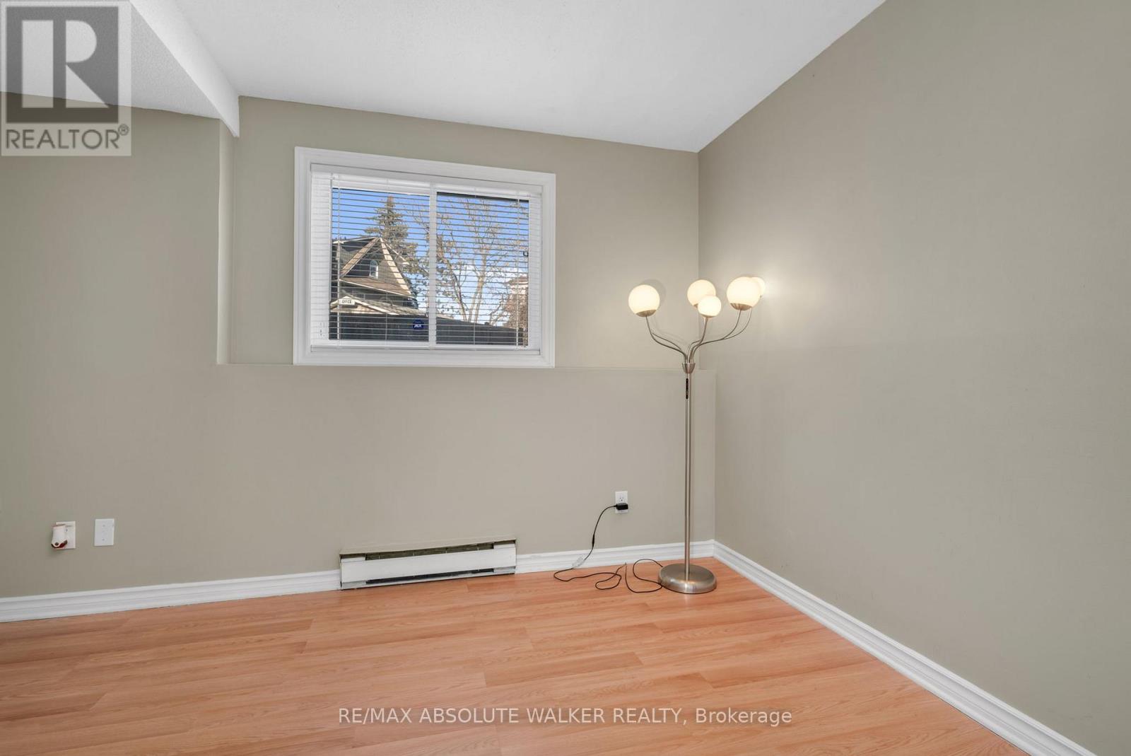 606 Tanguay Court, Ottawa, Ontario  K2L 3X3 - Photo 17 - X12922812