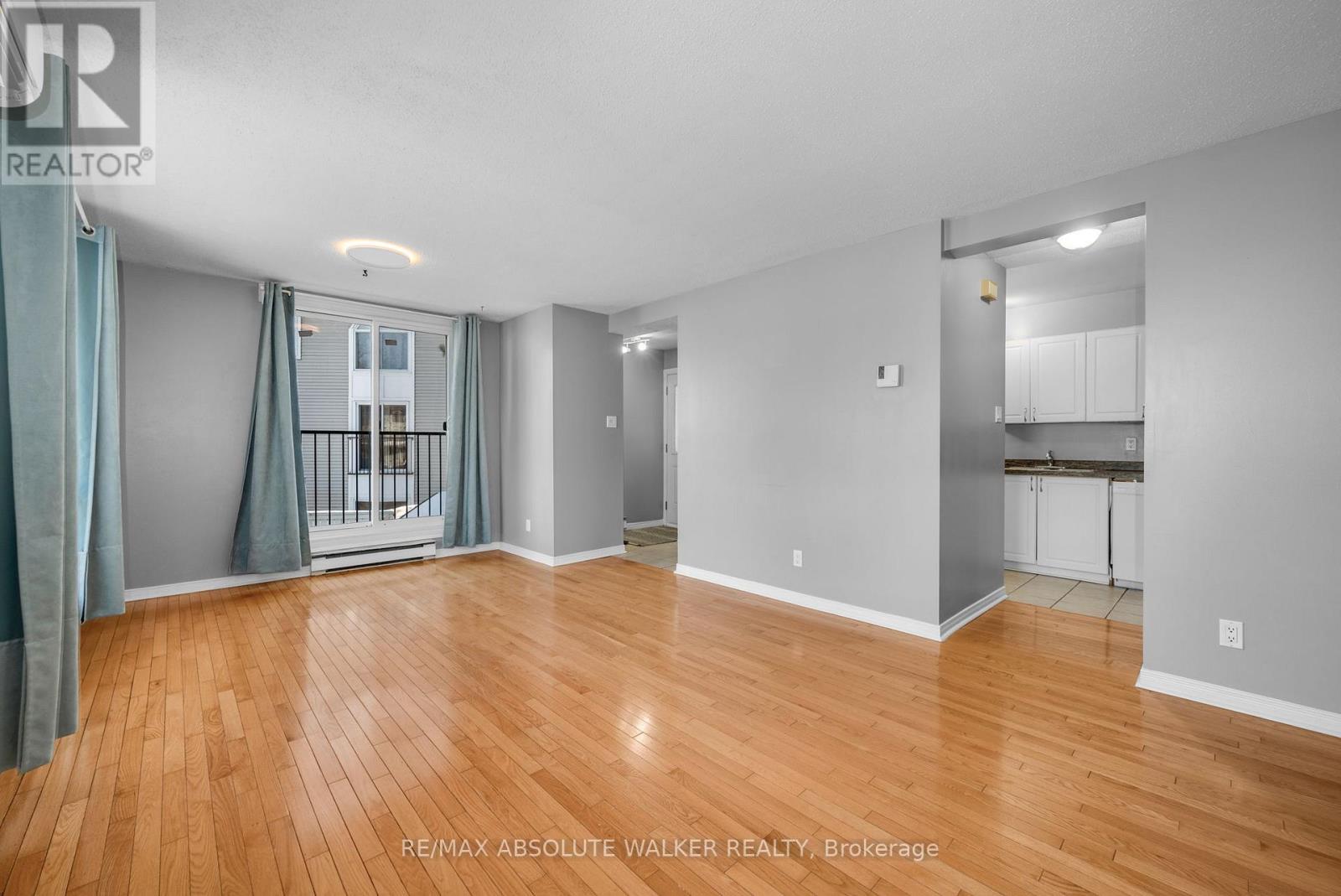 606 Tanguay Court, Ottawa, Ontario  K2L 3X3 - Photo 6 - X12922812