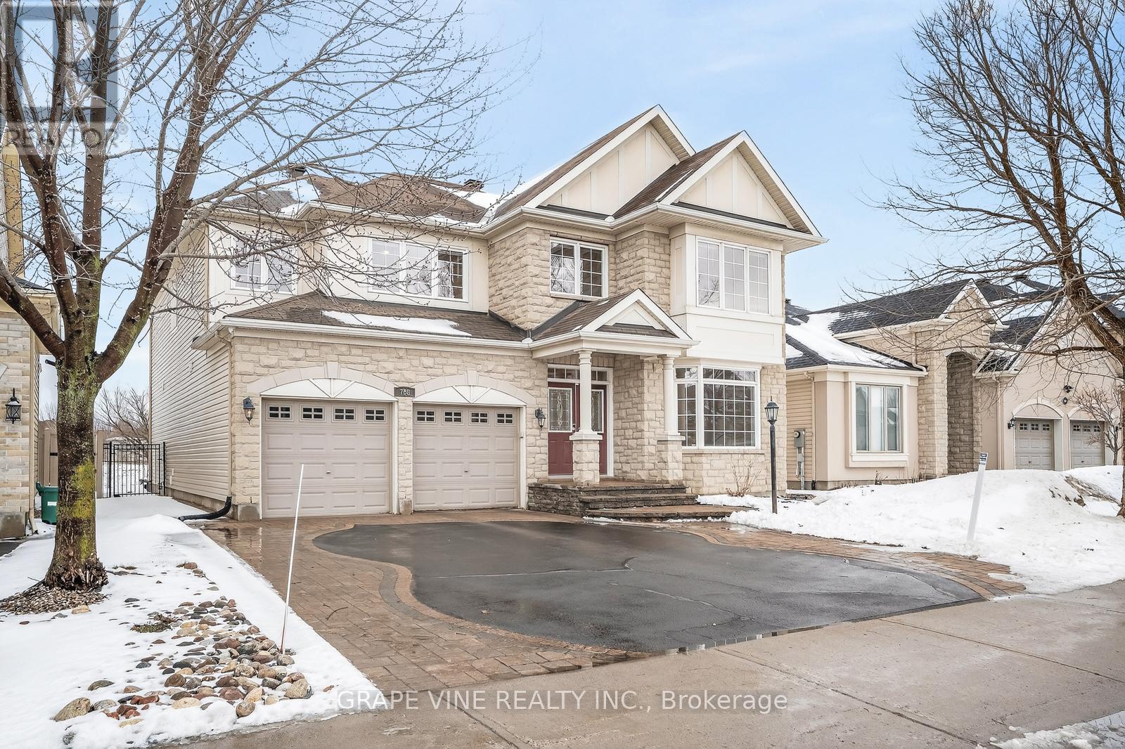 788 Kilbirnie Drive, Ottawa, Ontario  K2J 0M4 - Photo 2 - X12922818