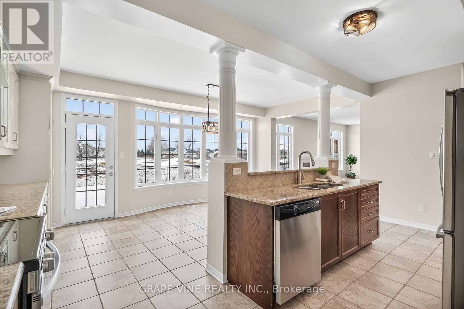 788 Kilbirnie Drive, Ottawa, Ontario  K2J 0M4 - Photo 22 - X12922818