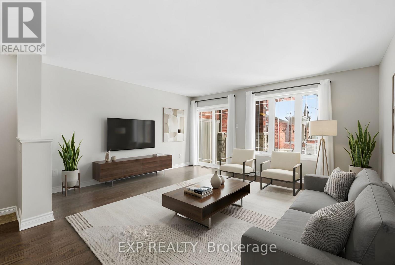 634 Danaca Private, Ottawa, Ontario  K1K 2V7 - Photo 11 - X12922892