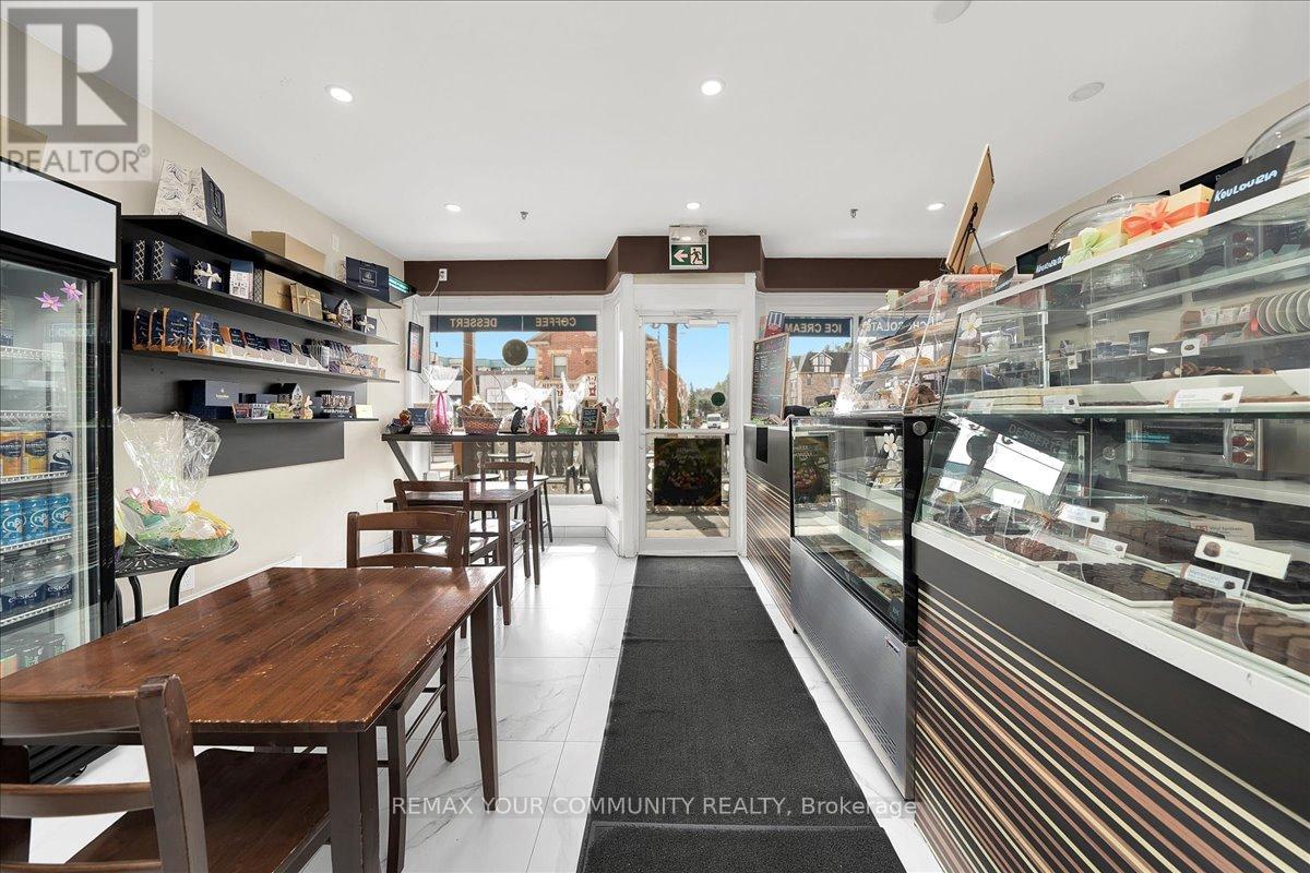 166 Woodbridge Avenue, Vaughan (West Woodbridge), Ontario  M9L 2L1 - Photo 12 - N12922734