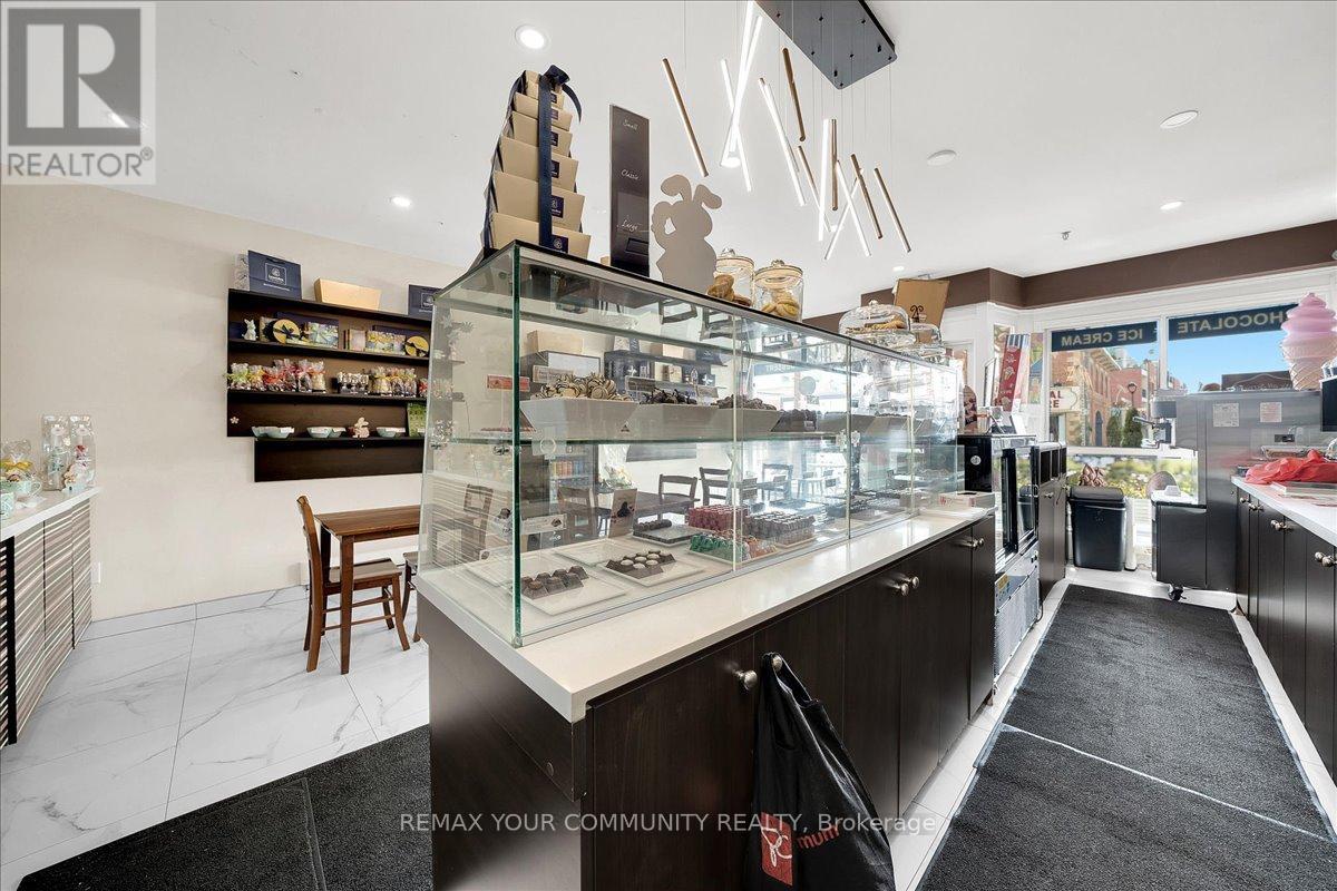 166 Woodbridge Avenue, Vaughan (West Woodbridge), Ontario  M9L 2L1 - Photo 19 - N12922734