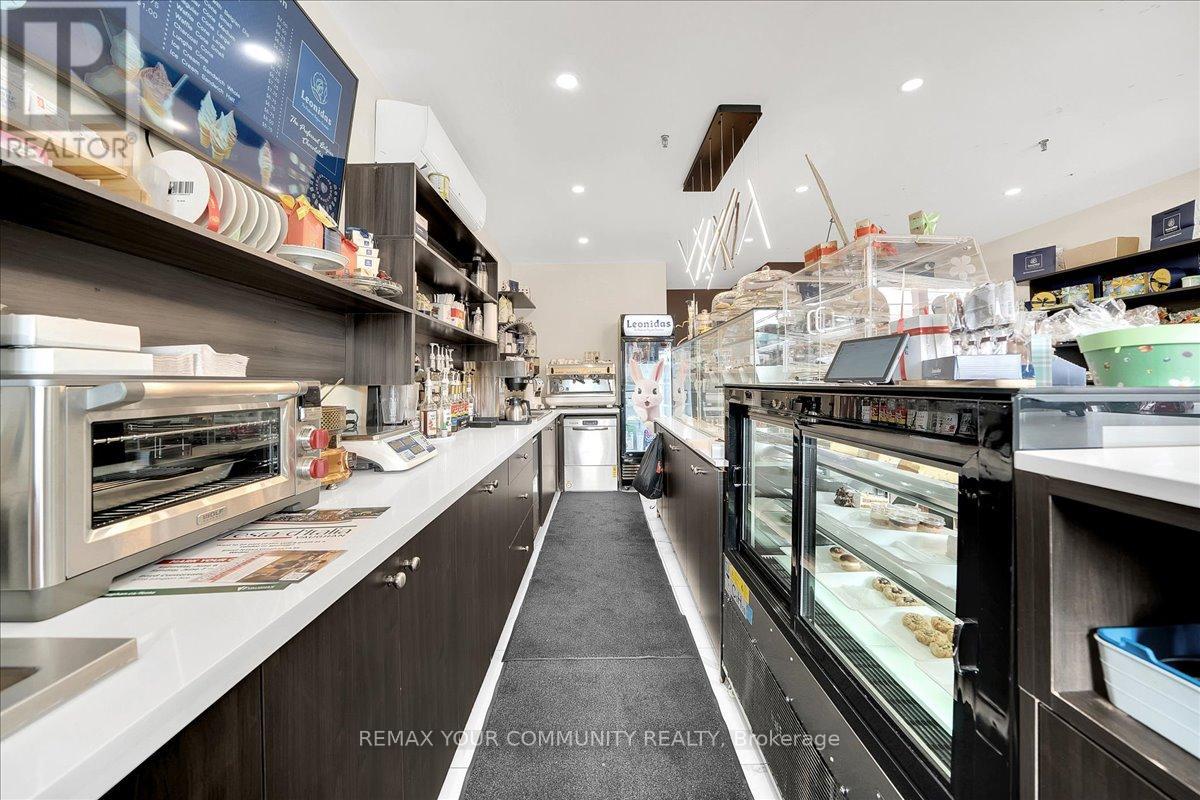 166 Woodbridge Avenue, Vaughan (West Woodbridge), Ontario  M9L 2L1 - Photo 20 - N12922734