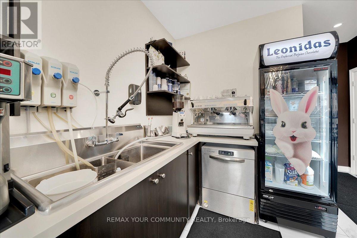 166 Woodbridge Avenue, Vaughan (West Woodbridge), Ontario  M9L 2L1 - Photo 22 - N12922734