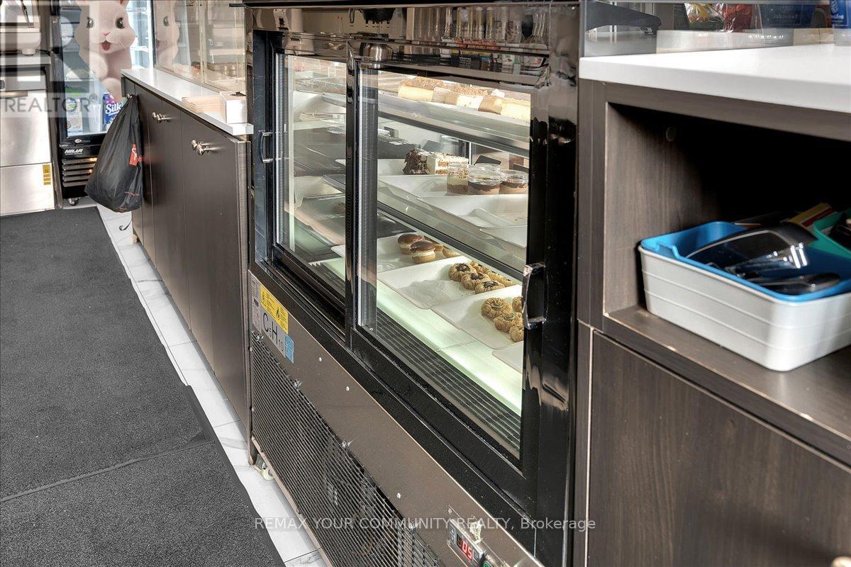 166 Woodbridge Avenue, Vaughan (West Woodbridge), Ontario  M9L 2L1 - Photo 28 - N12922734