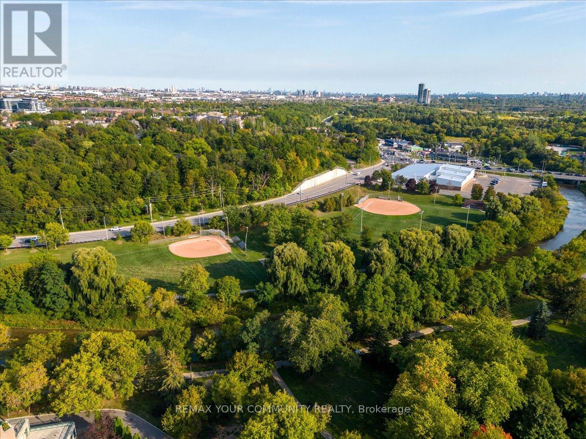 166 Woodbridge Avenue, Vaughan (West Woodbridge), Ontario  M9L 2L1 - Photo 33 - N12922734