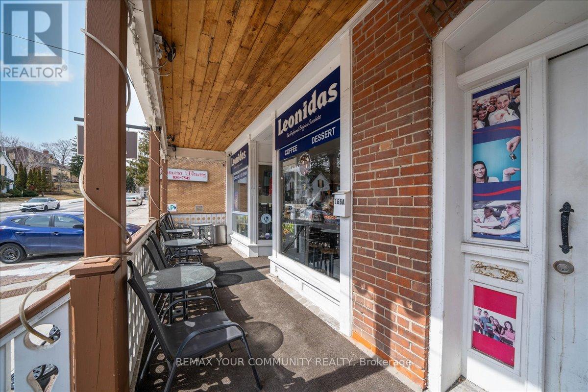 166 Woodbridge Avenue, Vaughan (West Woodbridge), Ontario  M9L 2L1 - Photo 7 - N12922734