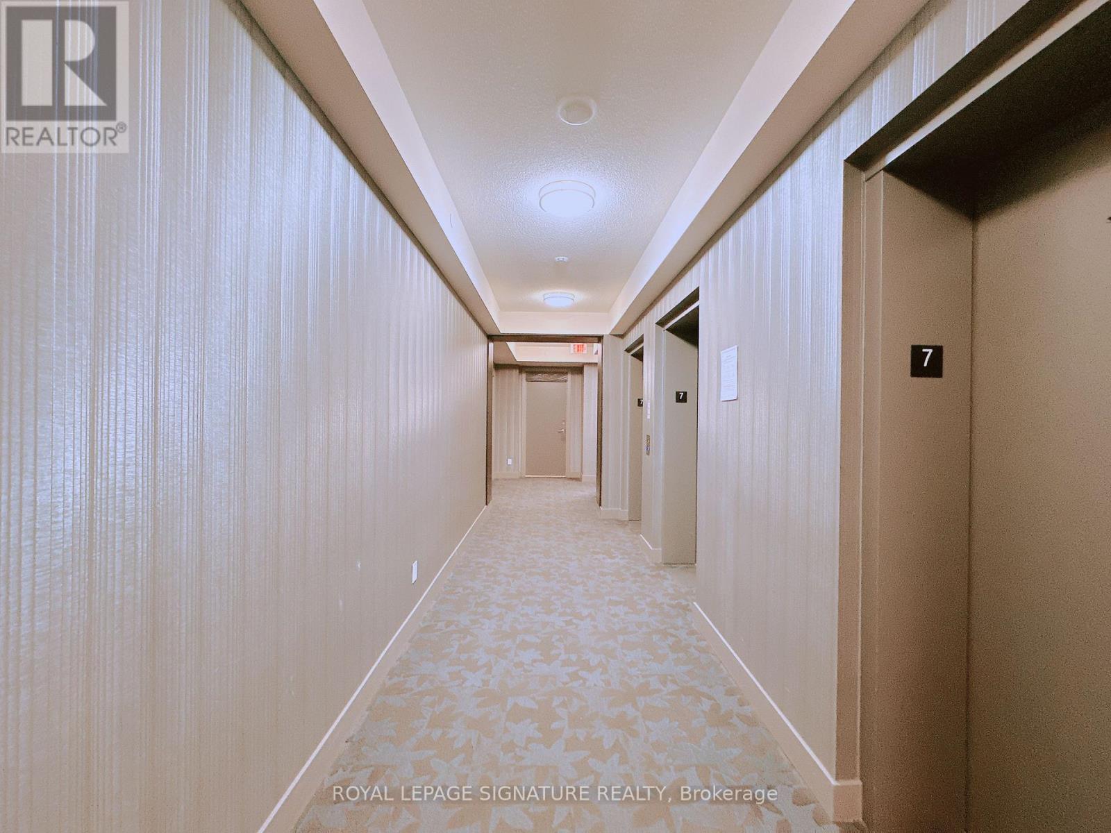 710 - 9600 Yonge Street, Richmond Hill (North Richvale), Ontario  L4C 0X3 - Photo 17 - N12922742