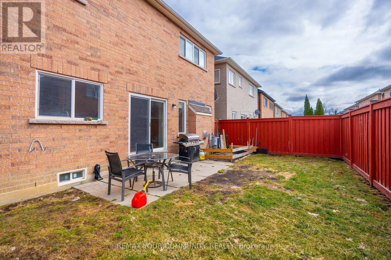 74 Moderna Drive, Vaughan (Vellore Village), Ontario  L4H 0R8 - Photo 32 - N12922744