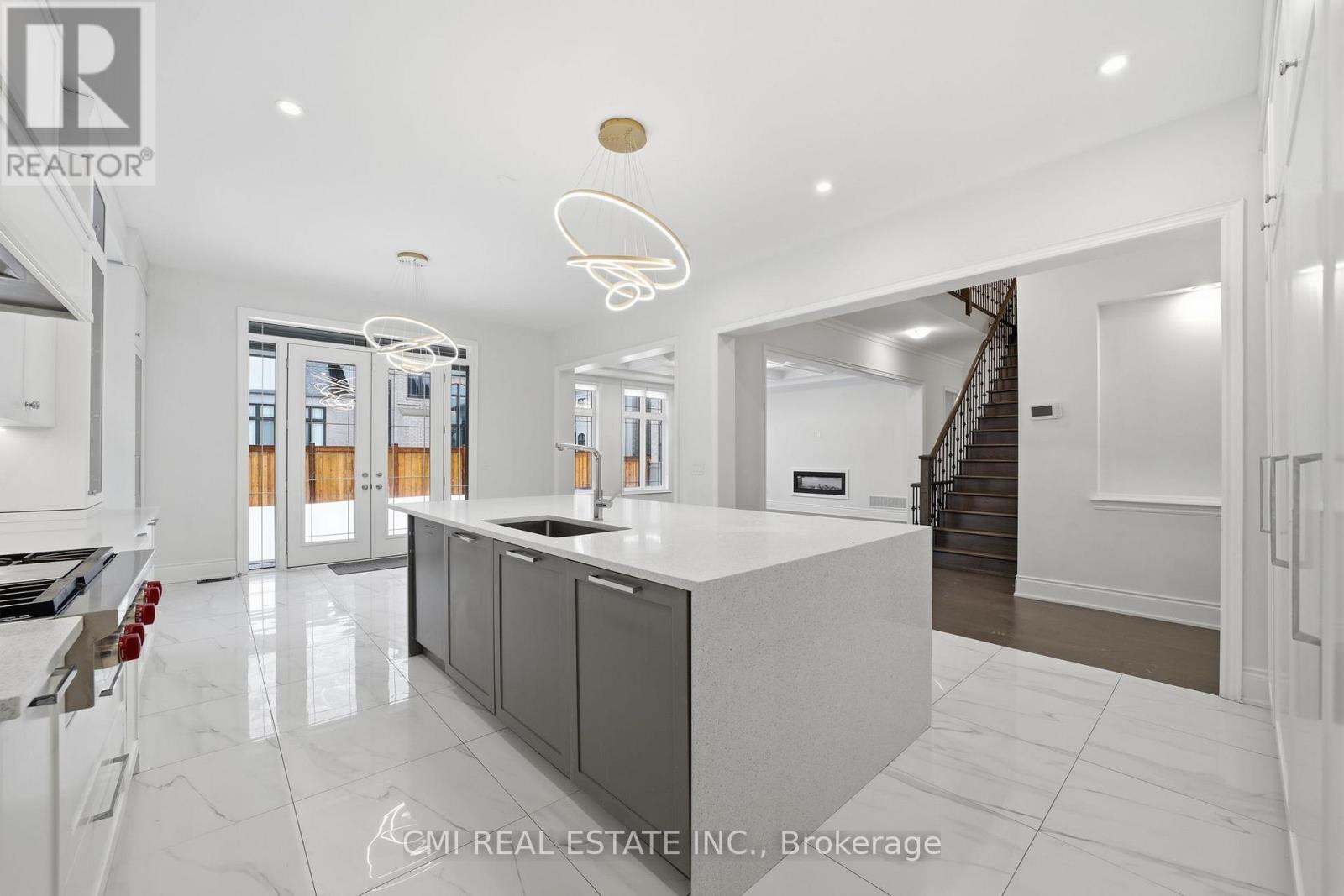 101 Appleyard Avenue, Vaughan, Ontario  L4H 4N3 - Photo 13 - N12922768