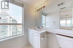 1209 - 60 Disera Drive, Vaughan (Beverley Glen), Ontario  L4J 9G1 - Photo 33 - N12922774