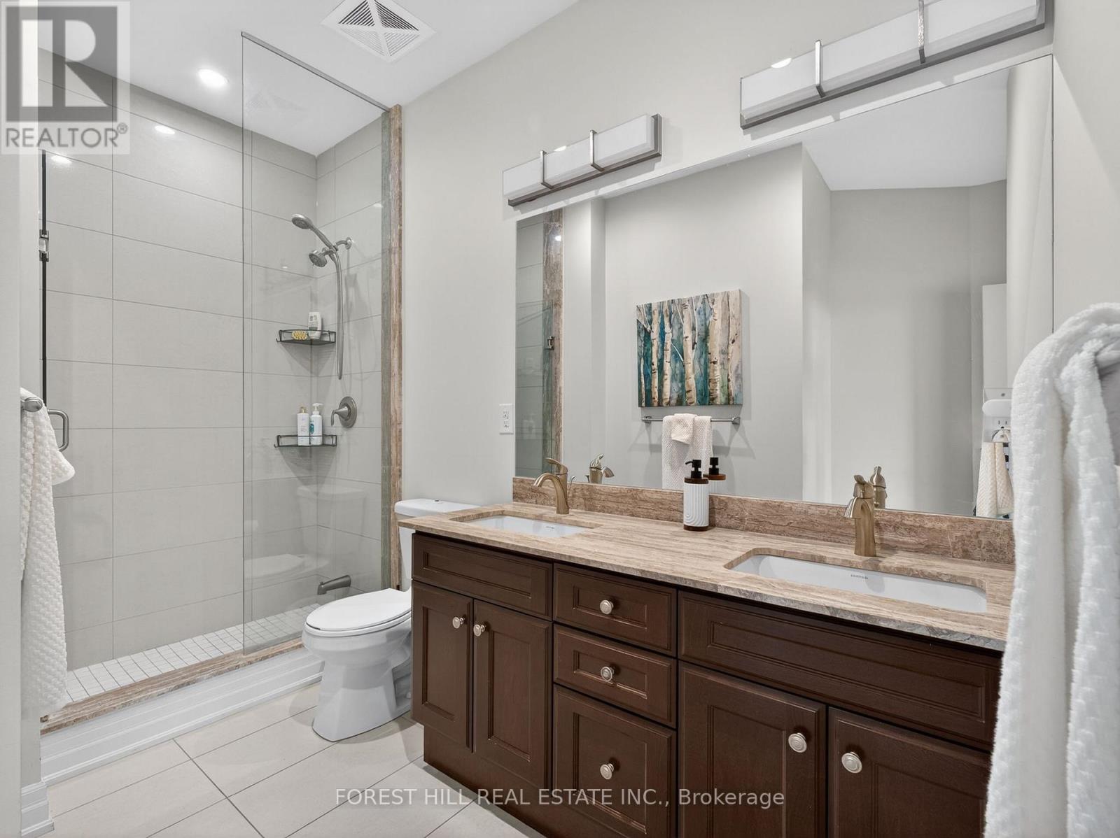 609 - 111 Civic Square Gate, Aurora, Ontario  L4G 0S6 - Photo 12 - N12922792