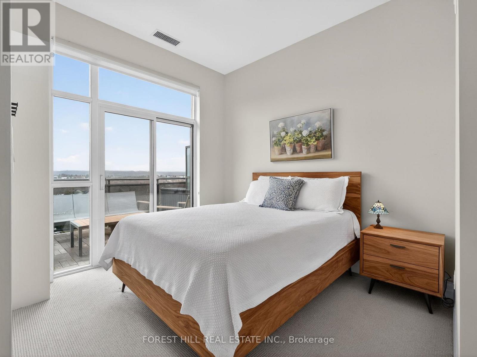 609 - 111 Civic Square Gate, Aurora, Ontario  L4G 0S6 - Photo 14 - N12922792