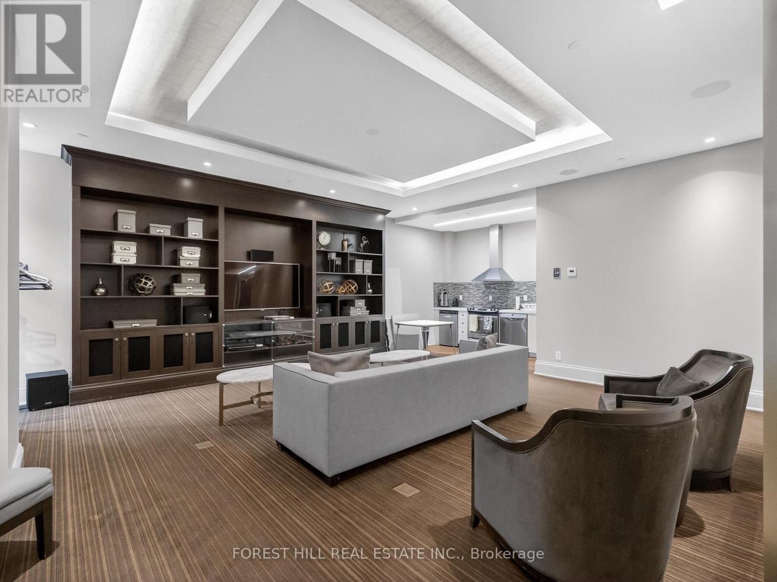 609 - 111 Civic Square Gate, Aurora, Ontario  L4G 0S6 - Photo 25 - N12922792