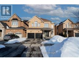 43 LEWIS AVENUE, Bradford West Gwillimbury, Ontario