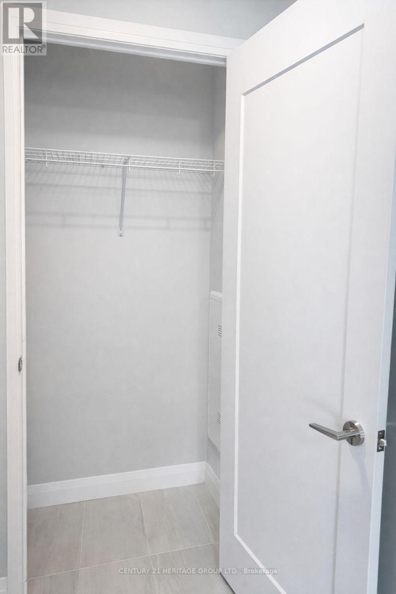 315 - 398 Hwy 7 E, Richmond Hill (Doncrest), Ontario  L4B 0G6 - Photo 15 - N12922824