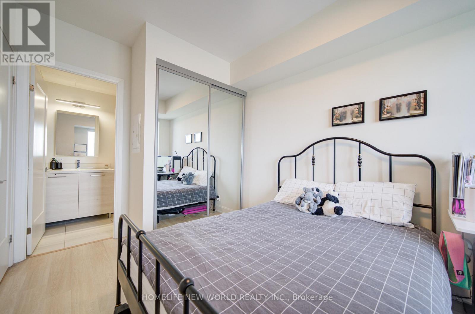 1101 - 12 Gandhi Lane, Markham (Commerce Valley), Ontario  L3T 0G8 - Photo 24 - N12922830