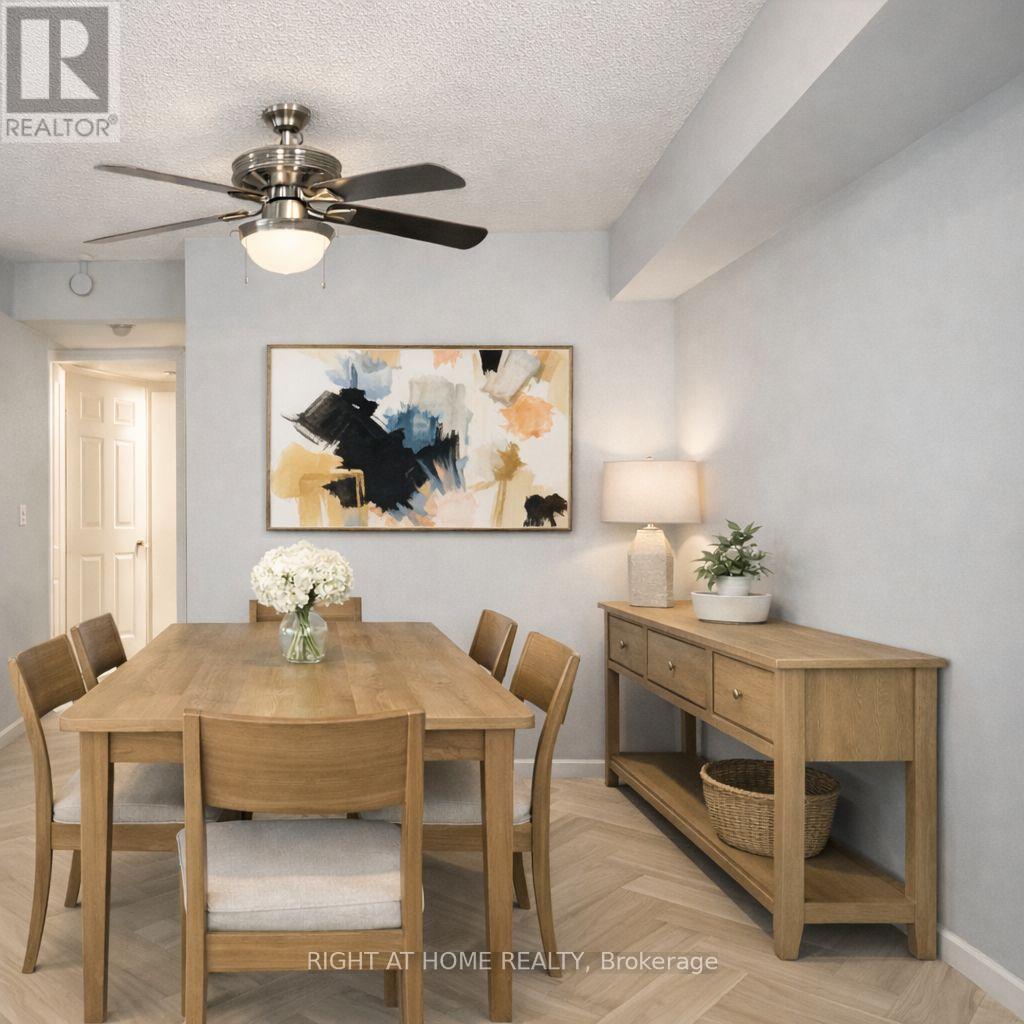 507 - 75 Weldrick Road E, Richmond Hill (Observatory), Ontario  L4C 0H9 - Photo 2 - N12922834