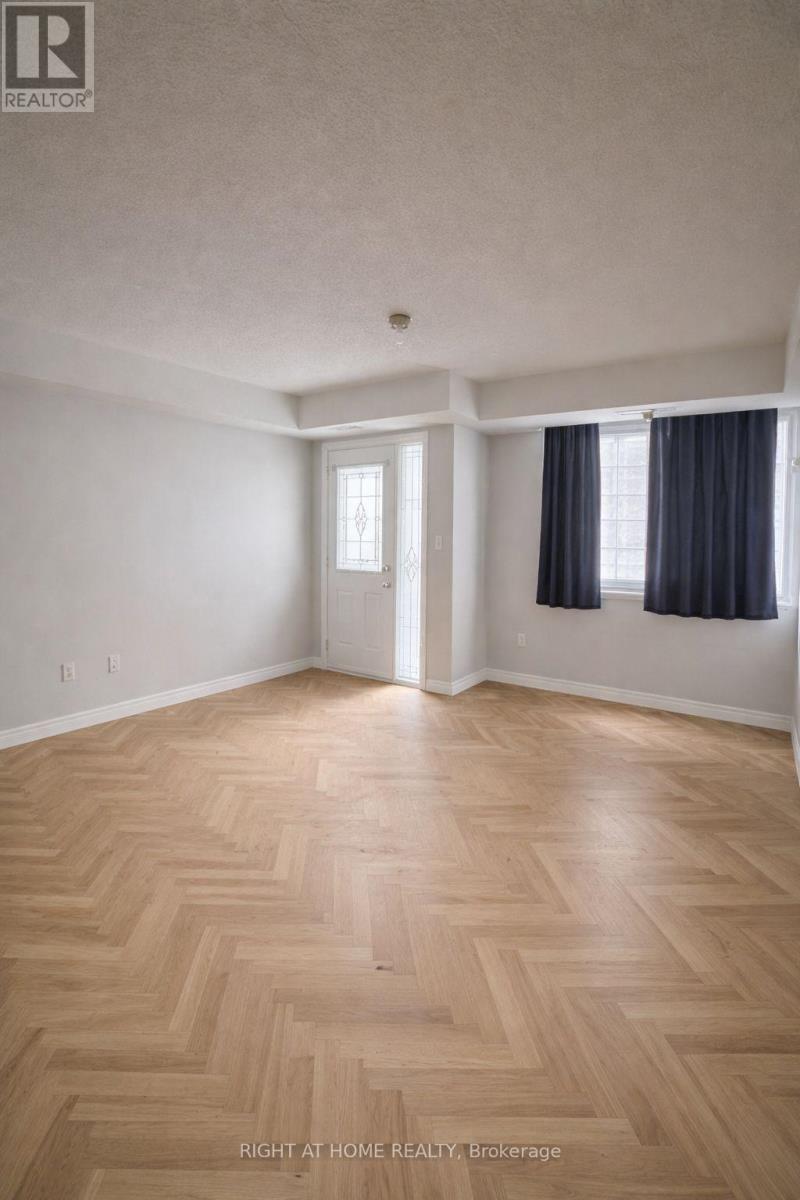 507 - 75 Weldrick Road E, Richmond Hill (Observatory), Ontario  L4C 0H9 - Photo 6 - N12922834