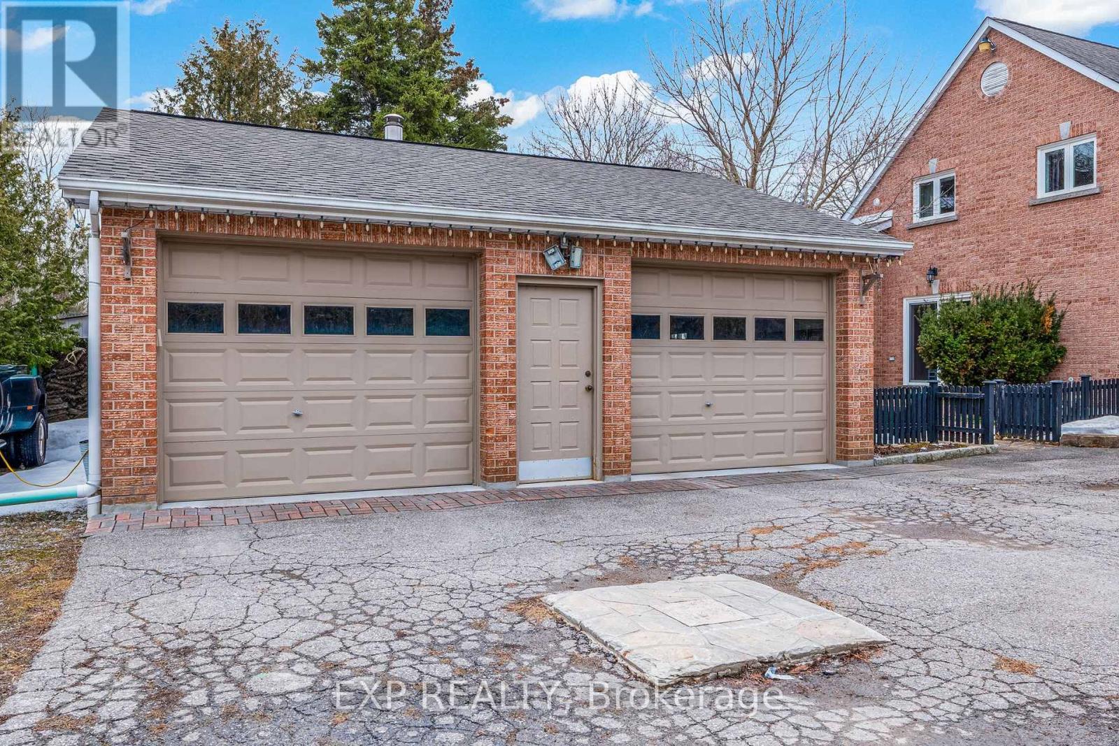 925 15th Side Road, King, Ontario  L7B 1K5 - Photo 46 - N12922836