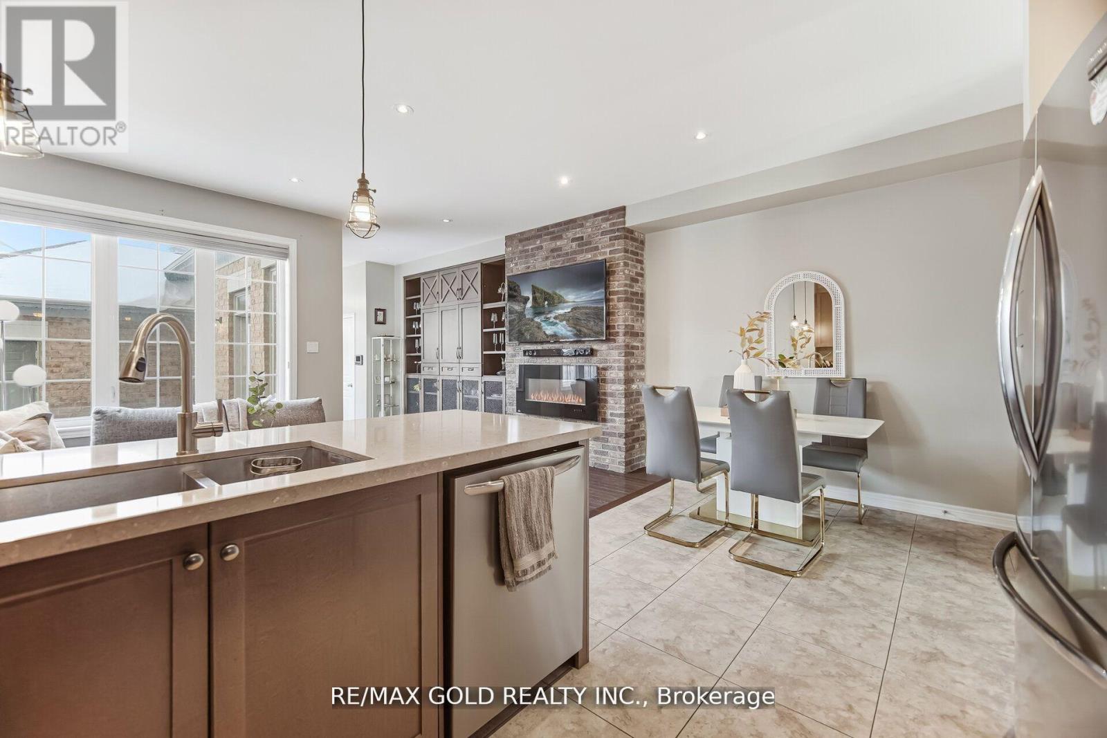 201 Barons Street, Vaughan (Kleinburg), Ontario  L4H 3Y8 - Photo 14 - N12922854