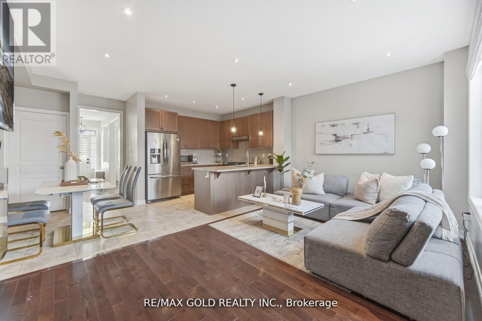 201 Barons Street, Vaughan (Kleinburg), Ontario  L4H 3Y8 - Photo 15 - N12922854