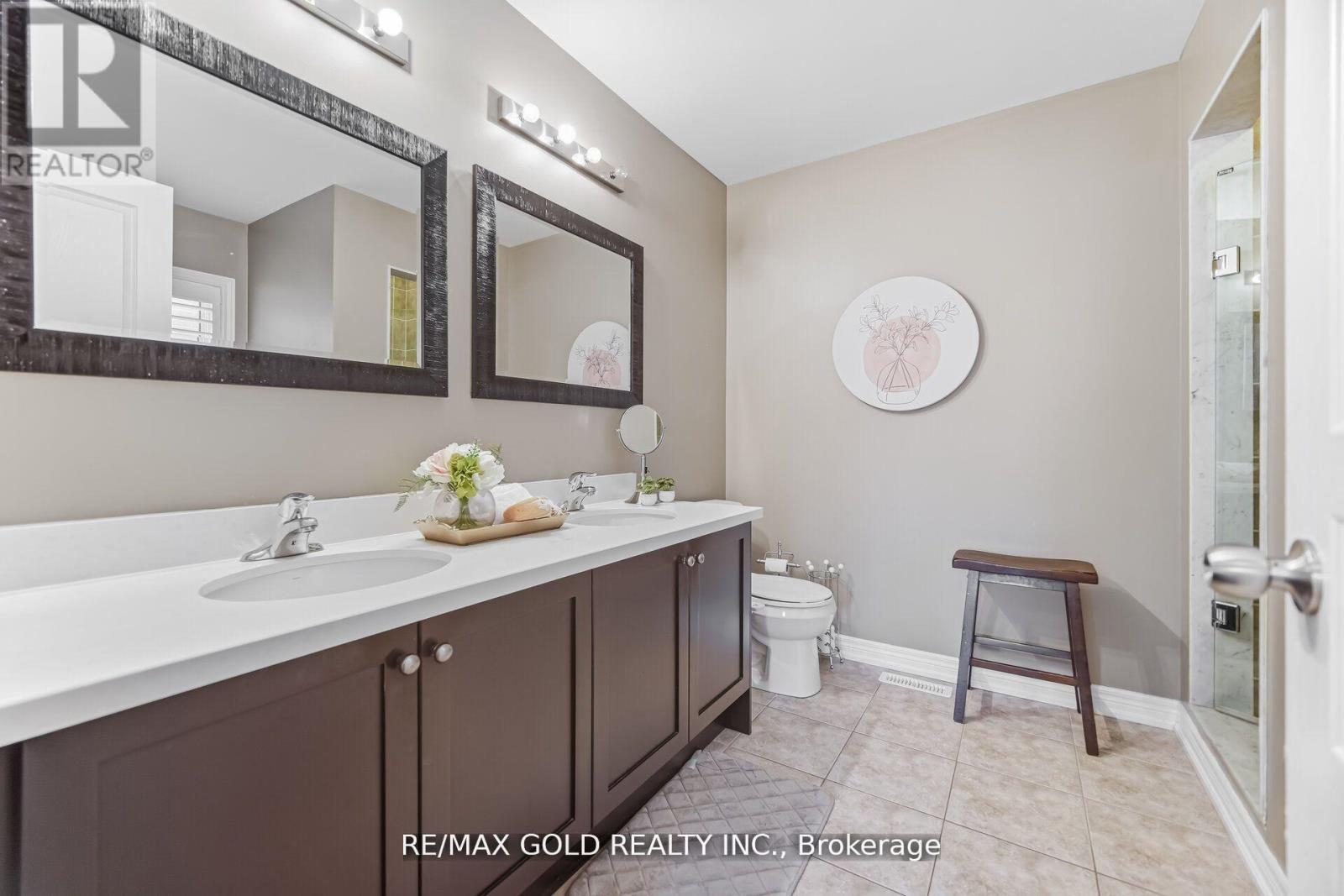 201 Barons Street, Vaughan (Kleinburg), Ontario  L4H 3Y8 - Photo 24 - N12922854