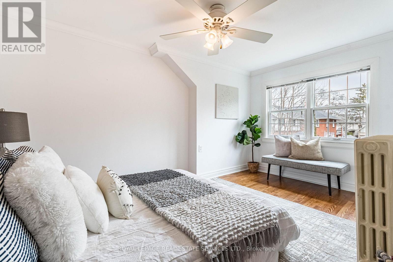 1107 Royal York Road, Toronto, Ontario  M8X 2G8 - Photo 14 - W12891456