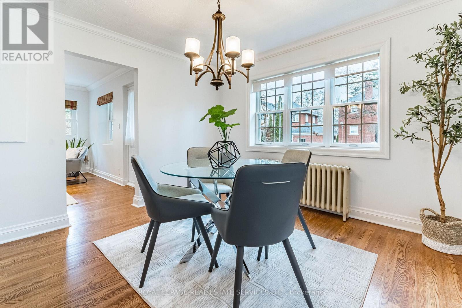 1107 Royal York Road, Toronto, Ontario  M8X 2G8 - Photo 5 - W12891456