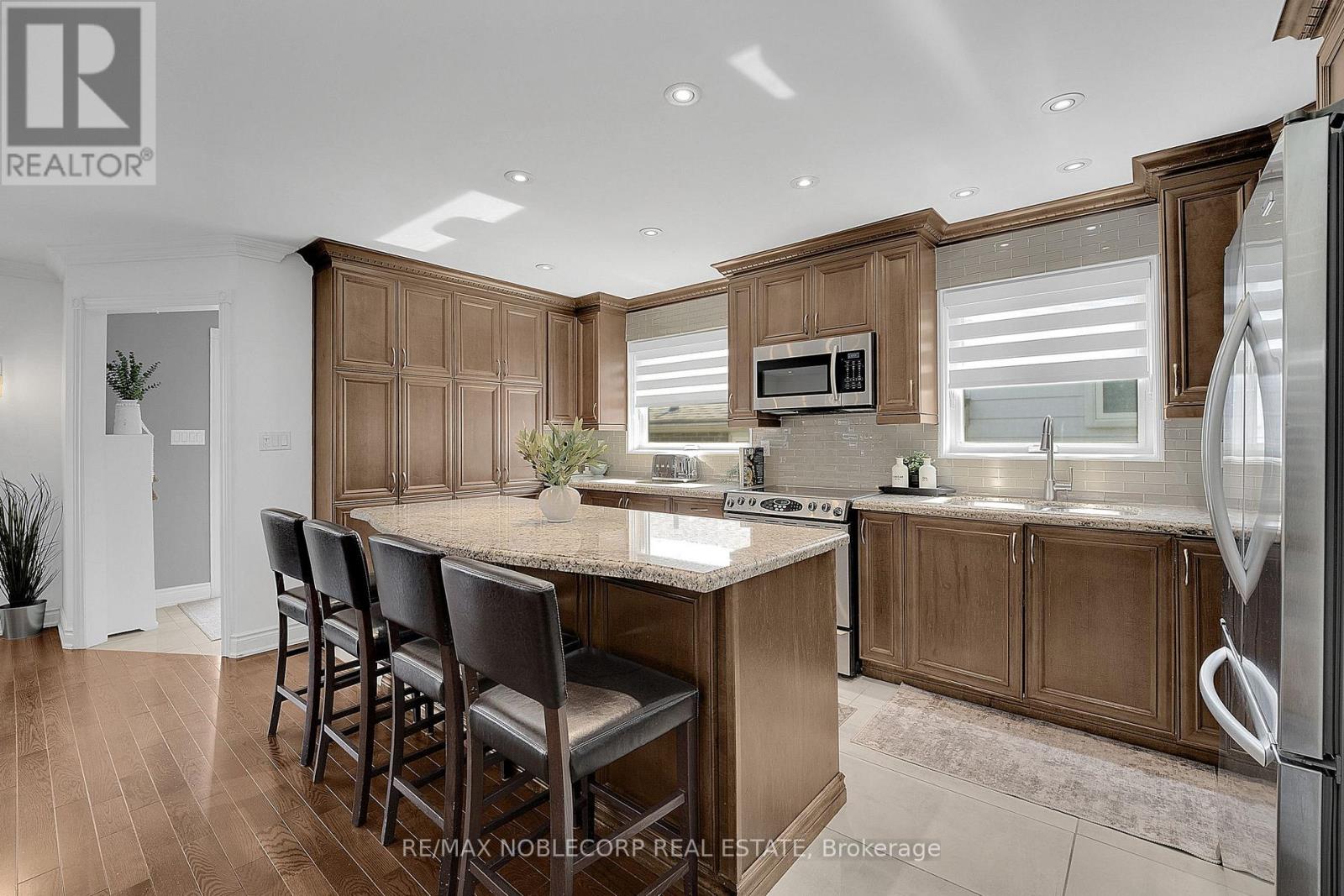 269 Glenwood Crescent W, Caledon, Ontario  L7E 1Z5 - Photo 11 - W12922448