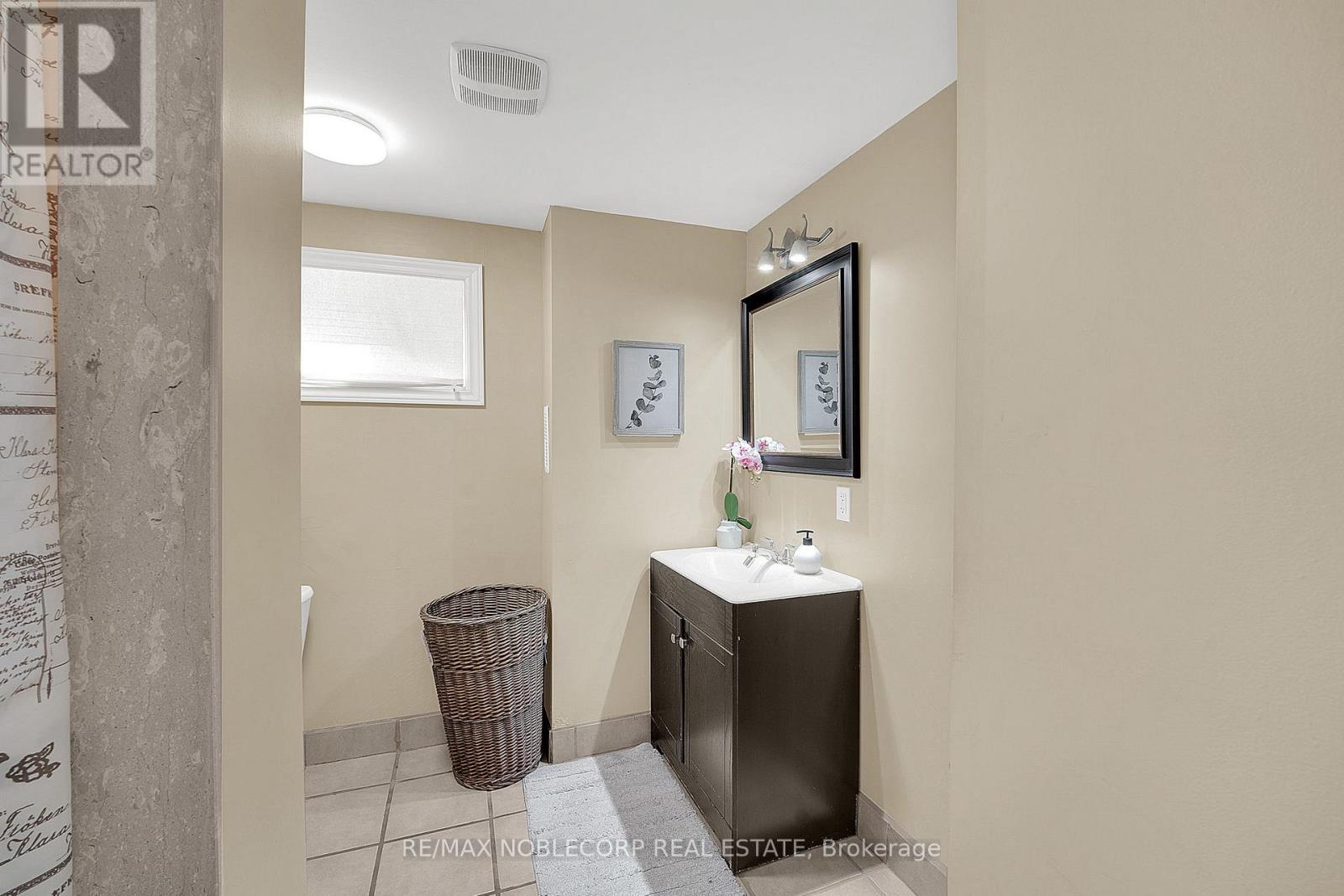 269 Glenwood Crescent W, Caledon, Ontario  L7E 1Z5 - Photo 29 - W12922448