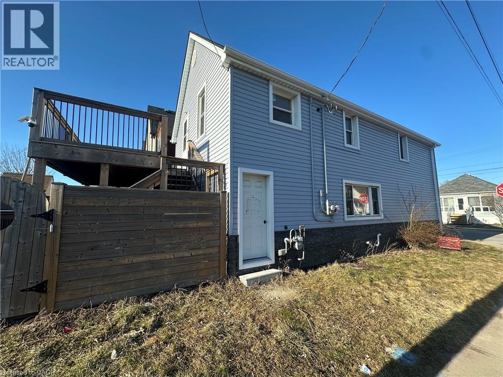 110 Robins Avenue, Hamilton, Ontario  L8H 4N6 - Photo 10 - 40815275