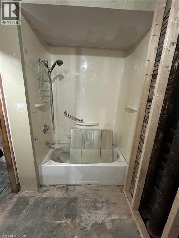 110 Robins Avenue, Hamilton, Ontario  L8H 4N6 - Photo 16 - 40815275