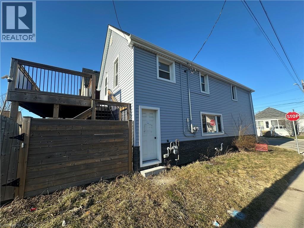 110 Robins Avenue, Hamilton, Ontario  L8H 4N6 - Photo 9 - 40815275