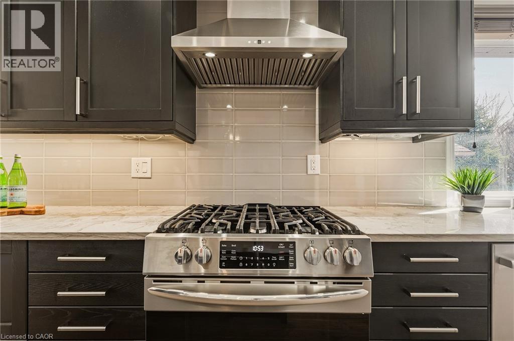 25 Linington Trail, Dundas, Ontario  L9H 7A3 - Photo 12 - 40815101