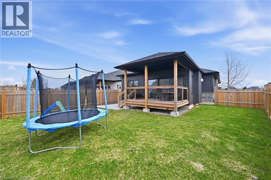 4 Harvard Court, Welland, Ontario  L3B 6E7 - Photo 45 - 40814939