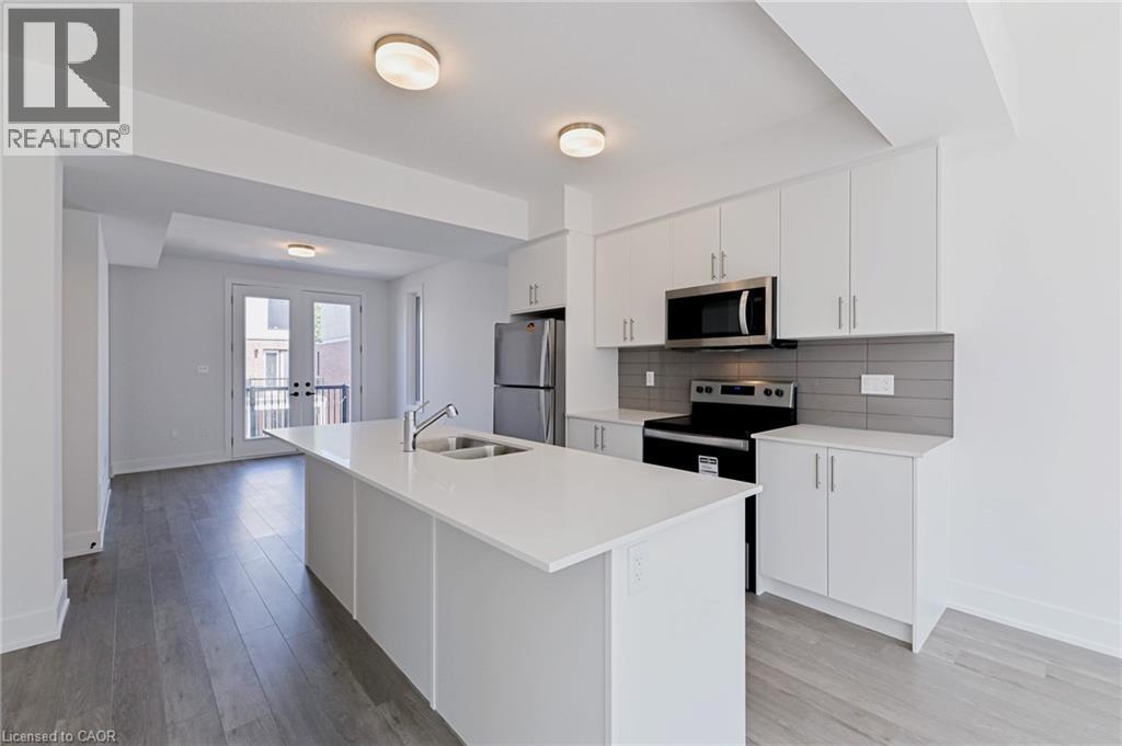 99 Roger Street Unit# 30, Waterloo, Ontario  N2L 1A4 - Photo 9 - 40814772