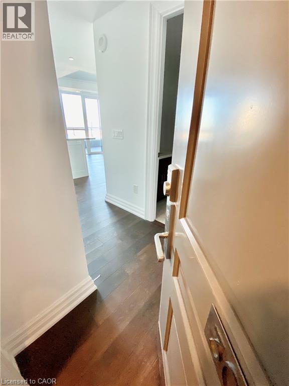 2060 Lakeshore Road Unit# 305, Burlington, Ontario  L7R 0G2 - Photo 9 - 40814720