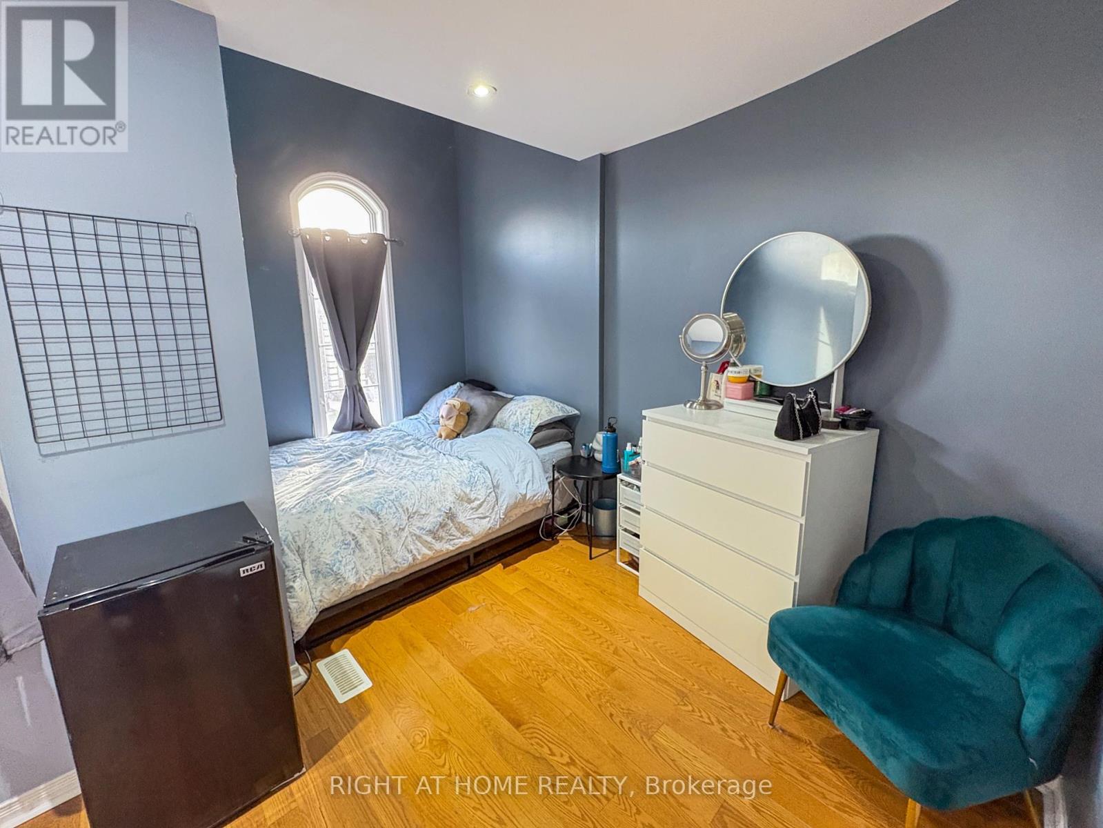 54 Leila Jackson Terrace, Toronto, Ontario  M3L 0B3 - Photo 18 - W12922728