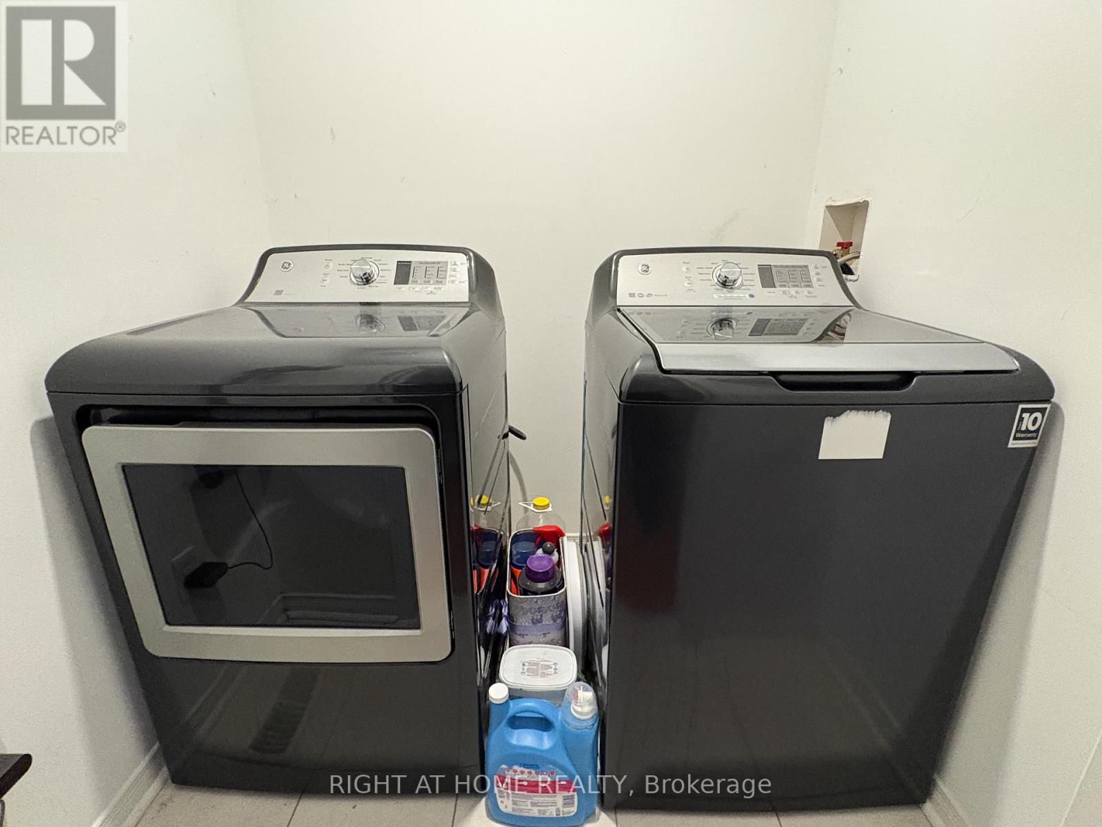 54 Leila Jackson Terrace, Toronto, Ontario  M3L 0B3 - Photo 23 - W12922728