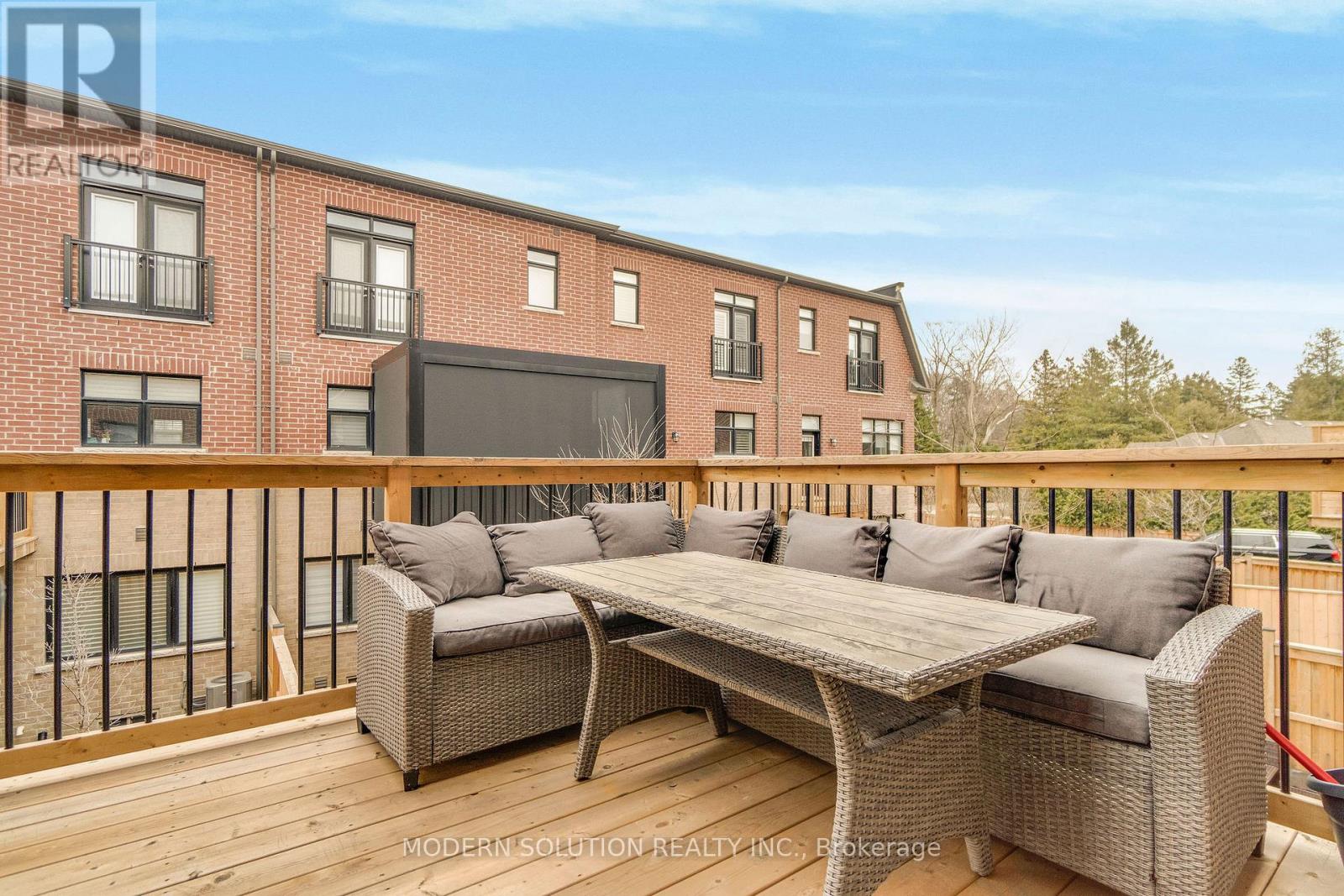 1659 Vellore Crescent, Mississauga, Ontario  L5G 0C3 - Photo 19 - W12922730