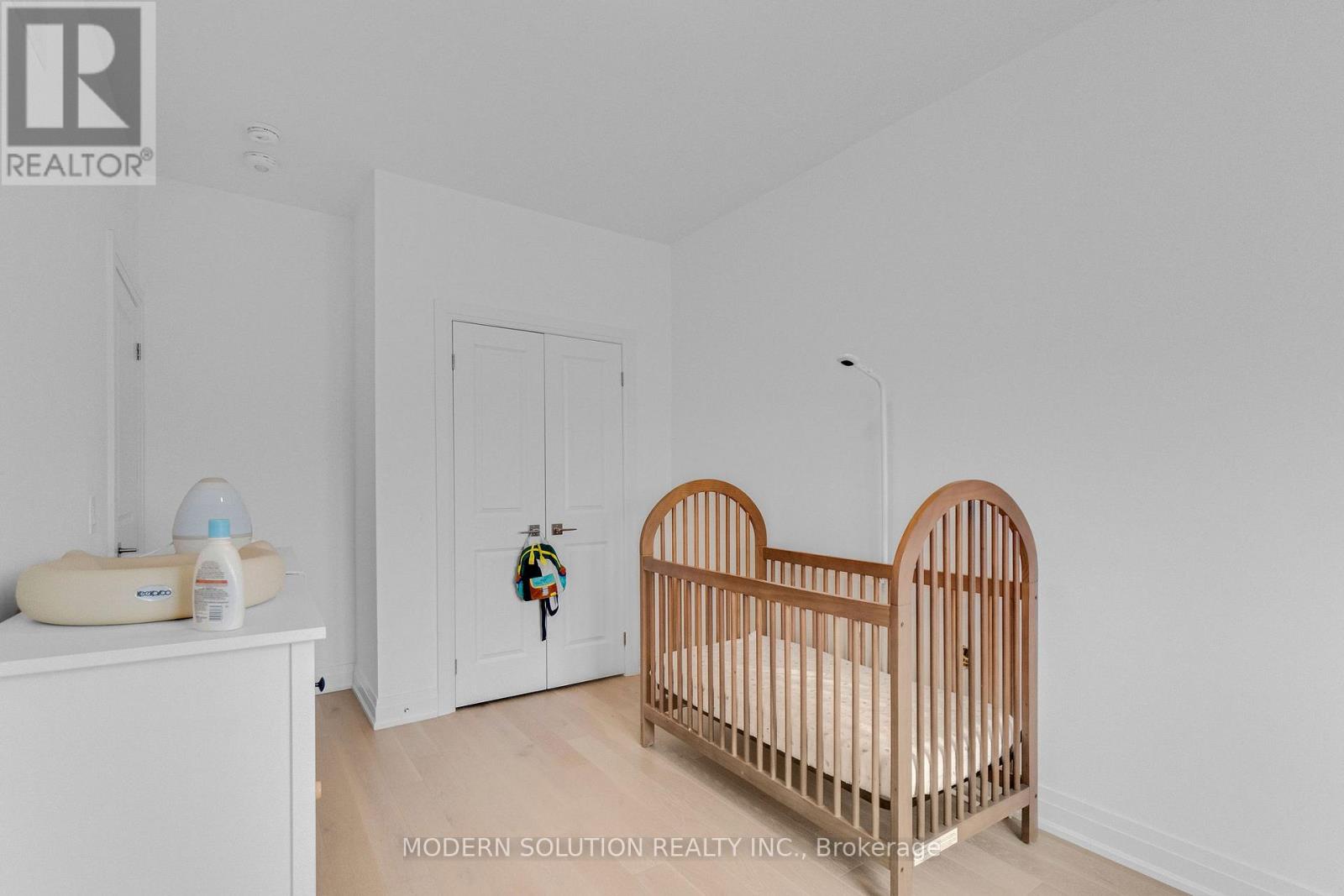 1659 Vellore Crescent, Mississauga, Ontario  L5G 0C3 - Photo 29 - W12922730