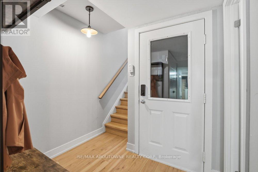 636 - 895 Maple Avenue, Burlington, Ontario  L7S 2H7 - Photo 14 - W12922752